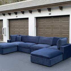 Sectional Couch/Sofa - 6 Pieces modular - Blue - Velvet - Delivery Available 🚛