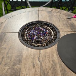 Patio Table And Chairs 