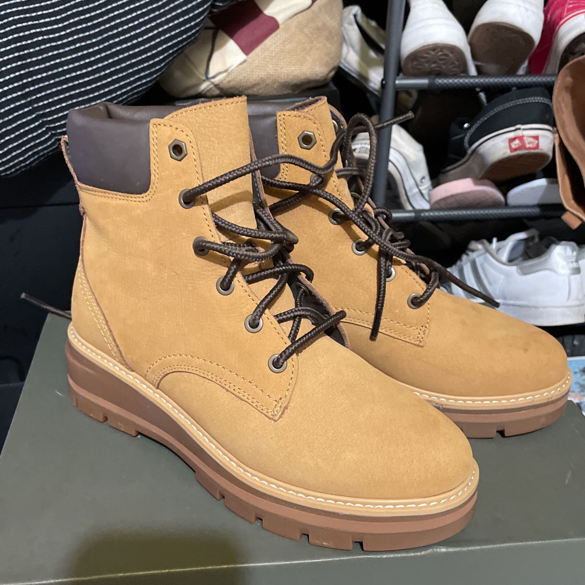 New Cheyenne Timberland Boots for in WA OfferUp