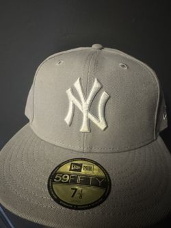 Gray New York Yankees Hat