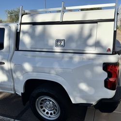 2023 - 2025 Chevrolet Colorado OR GMC Canyon 5'2 New White Leer DCC Contractor truck cap