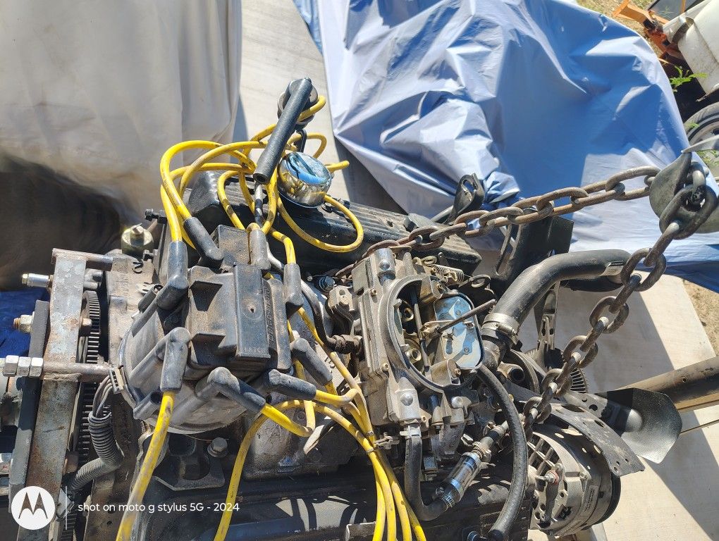 5.7 Motor With 700R Transmission