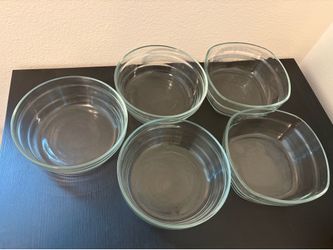 Glass bowls All for $15