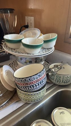 Kitchen Tuppers And Boho Bowls