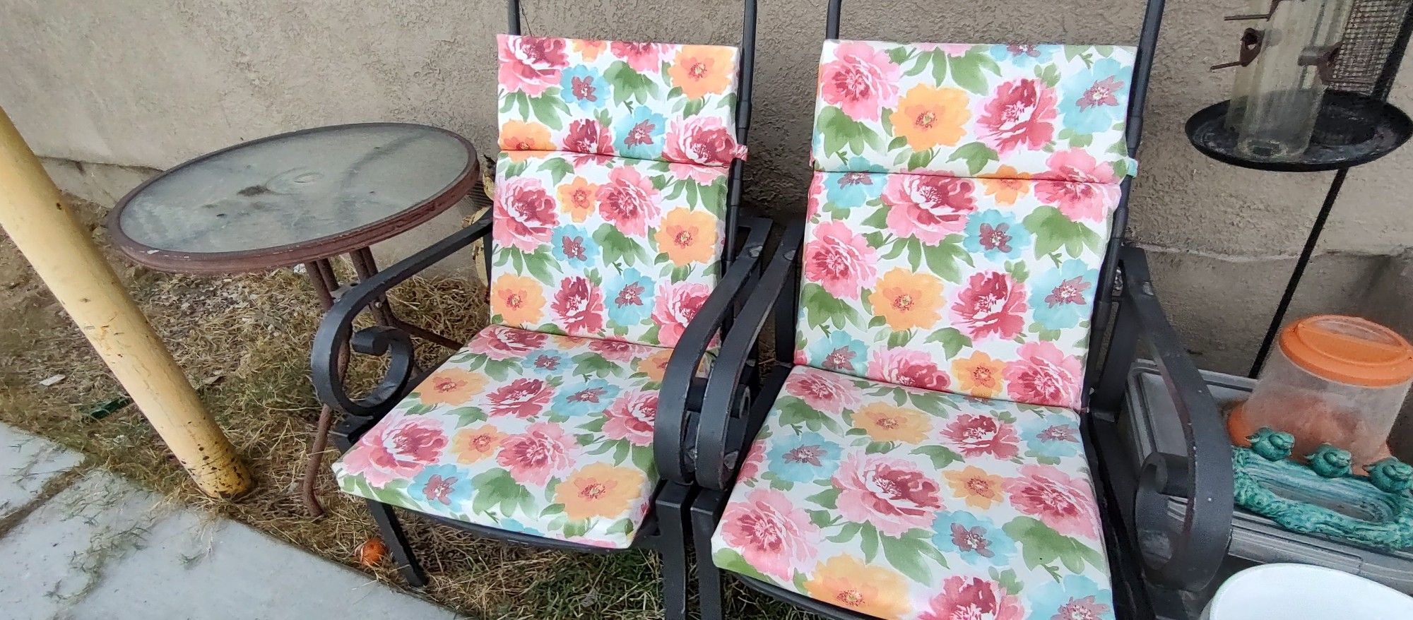 Patio Set 2 Chairs And Table