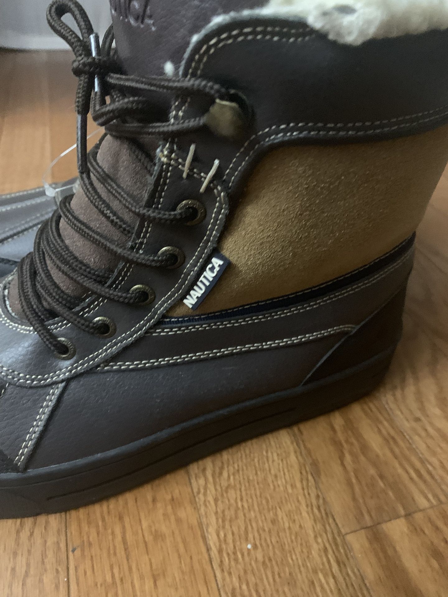 New Nautica Boots Size 11