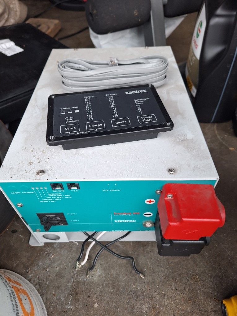Xantrex Freedom 458 Inverter/ Charger
