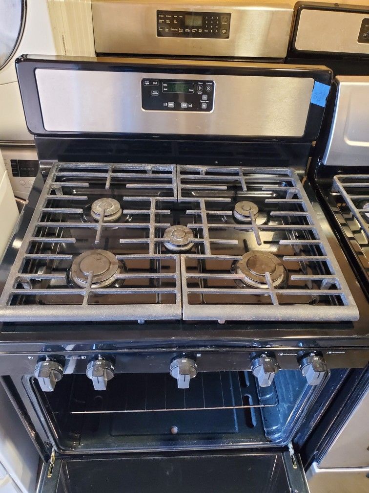 Whirlpool Stove Gas// Estufa De Gas. 