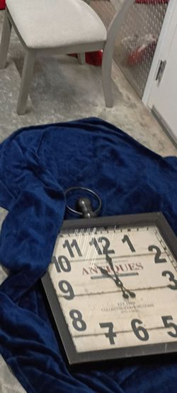 Antique Clock ( Collectors Item)