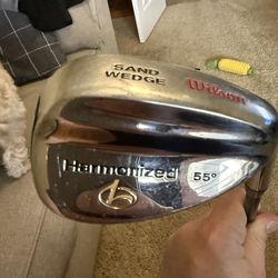 Wilson Harmonized Sand Wedge – Men’s Flex – Excellent Condition  Wilson Harmonized 55° sand wedge 100% lightweight graphite shaft – Men’s Flex Gre
