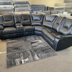Sectional Recliner 