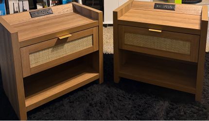 BRAND NEW ‼️🔥 Modern Nightstands w/ Charging Station ⭐️