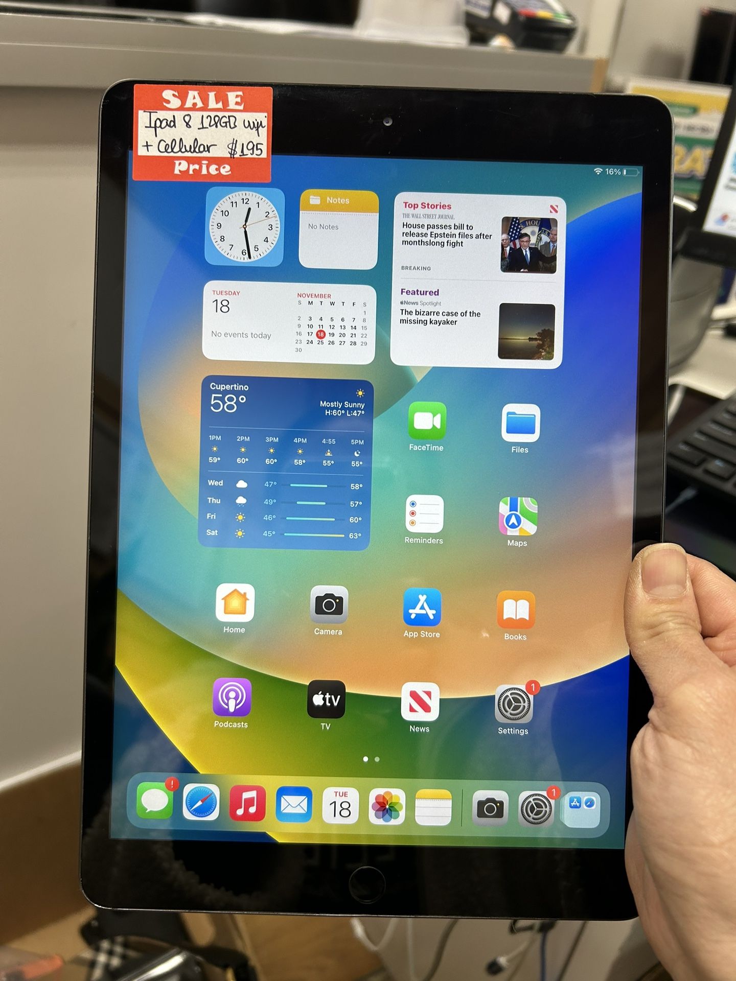 Ipad 8th gen 10.2 inch 128Gb wifi + Cellular unlocked