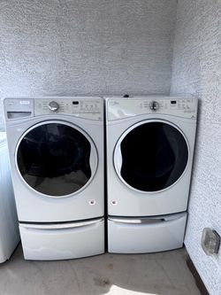 Whirlpool washer, and Dryer electric everything works