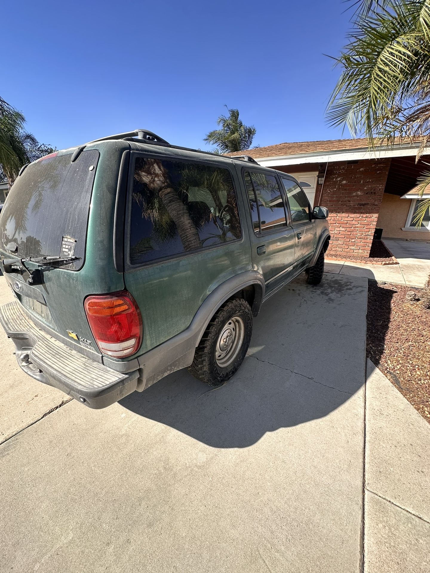 2000 Ford Explorer for Sale in Moreno Valley, CA OfferUp