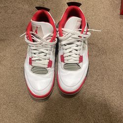 Jordan 4 fire red
