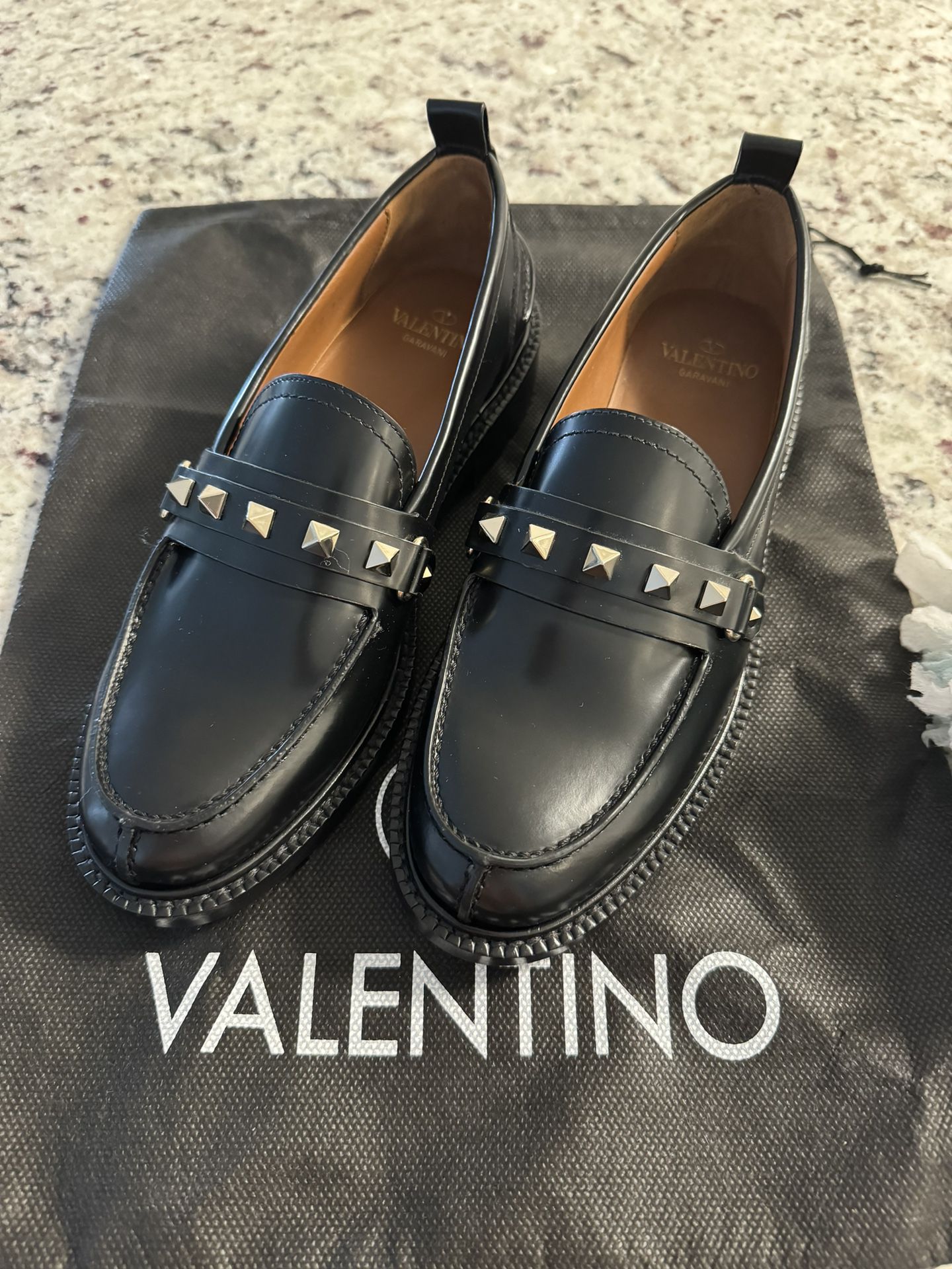 Valentino black Leather Rockstud slip On Size35