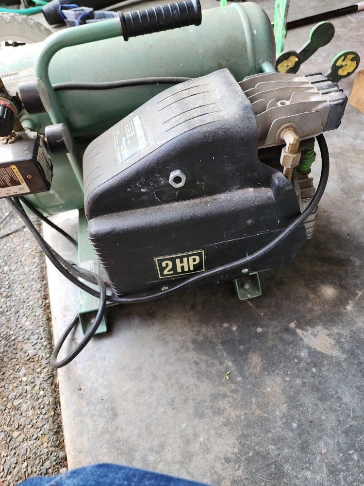 Hitachi Air Compressor