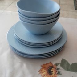 Plats And Bowl’s