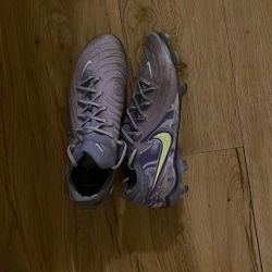 Nike Phantom Luna Size 10 Great Price Great Condition 