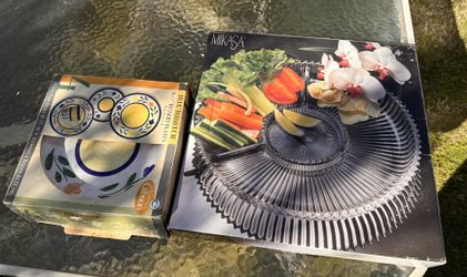 Divided Relish And Desert Plates