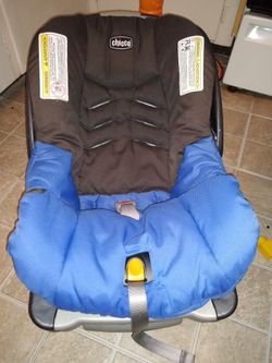 Chicco keyfit 30 Carseat/Base