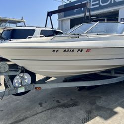 2001 Bayliner Capri 19ft
