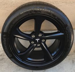 Tesla Model Y Juniper CrossFlow 19” wheel