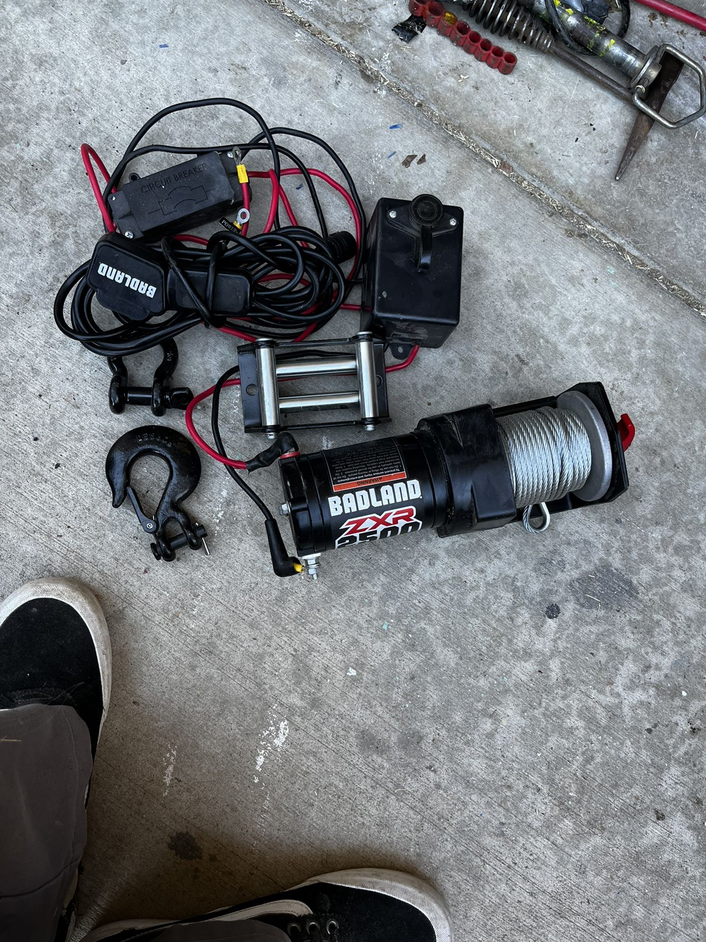 Badlands 2500 Winch for Sale in Lancaster, CA OfferUp