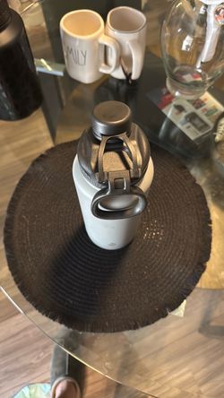 Tal 32 oz water bottle