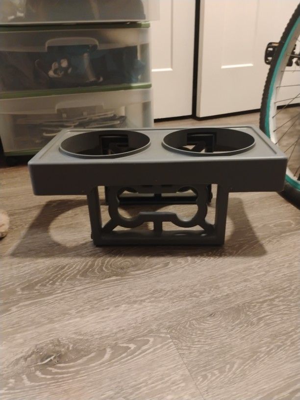 Dog Feeding Tray