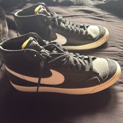 Nike Blazer Mid '77 Vintage 11.5 Mens 