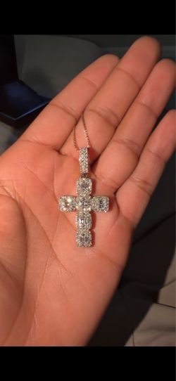 10kt natural diamond vs1 cross pendant rose gold