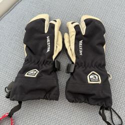 Hestra Mittens Size 6