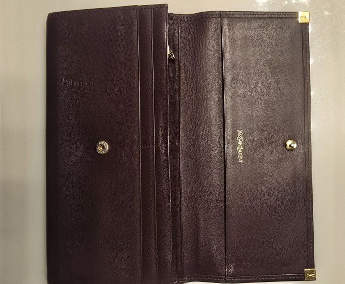Leather Yves Saint Laurent Wallet