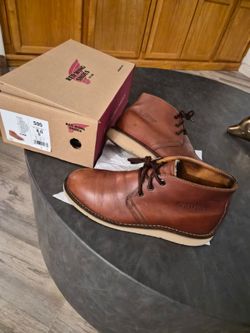 Redwing boots Size 8