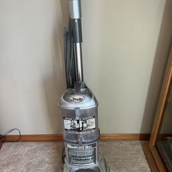 Shark Vacuum 