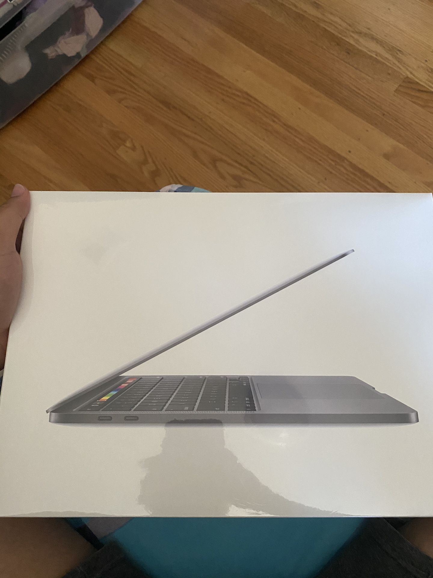 13inch MacBook Pro 2020 512gbssd