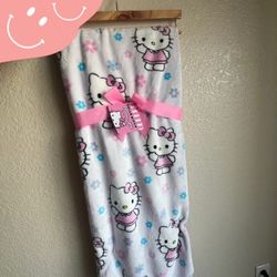 Hello Kitty Blanket 