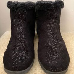 Black Shearling Boots *girls*