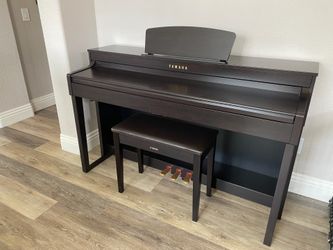 Digital Piano - Yamaha Clavinova CLP430