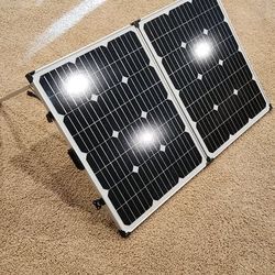 Lion Energy 100W Folding Solar Panel 36V - RV Camping Off-Grid