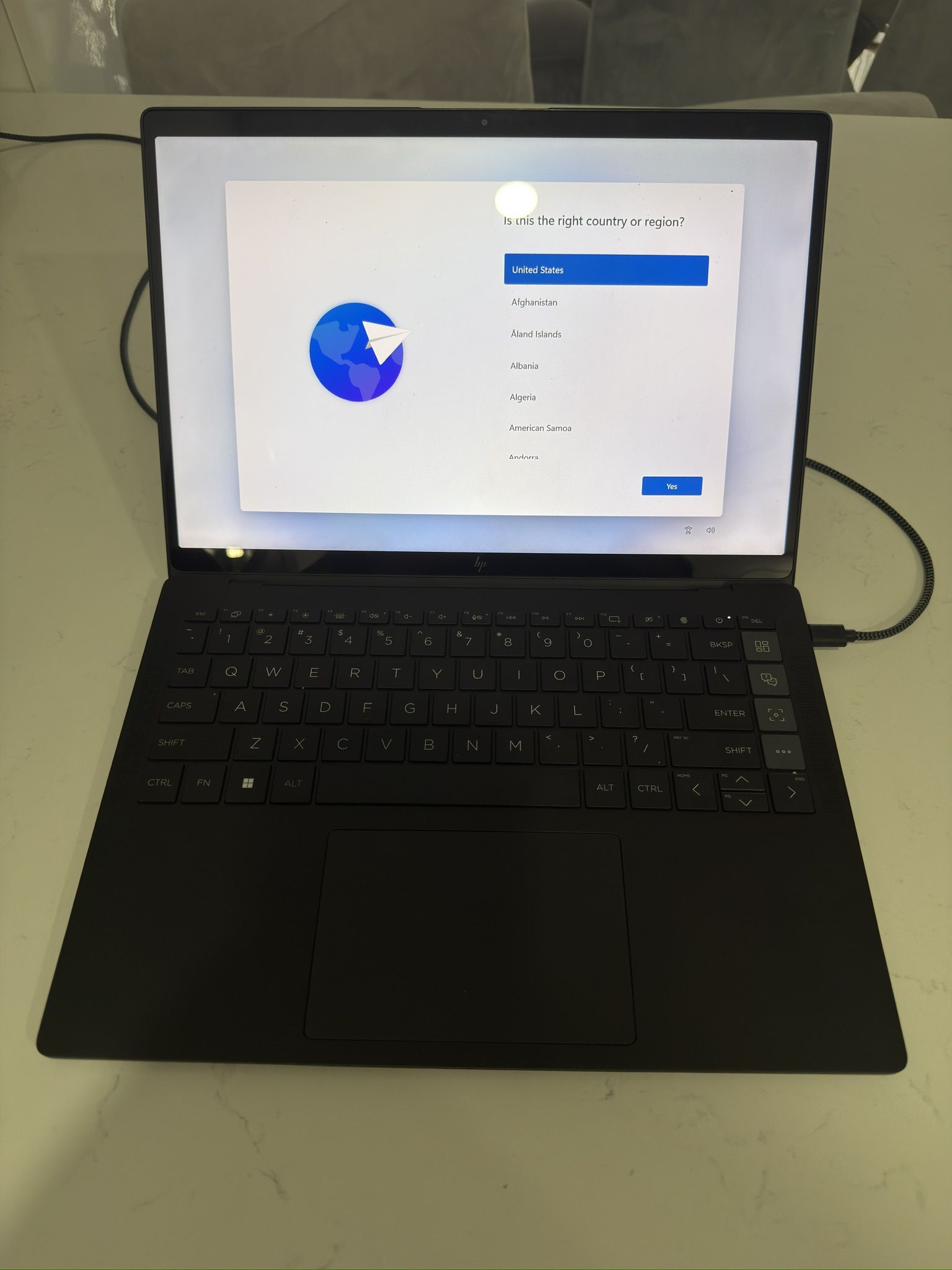 Laptop HP Dragonfly Pro 5 Modem Like New !!!