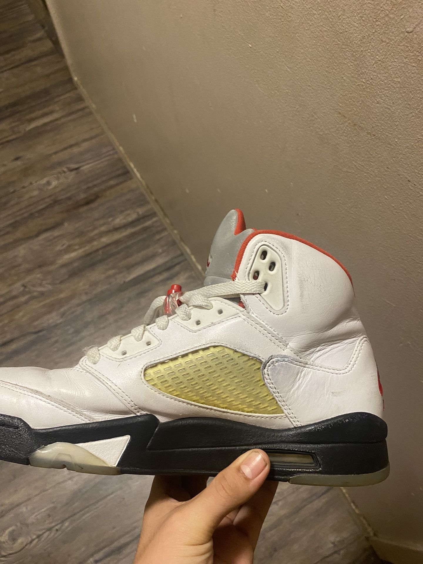 1999 fire red 5s hotsell