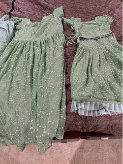Mother daughter matching outfits