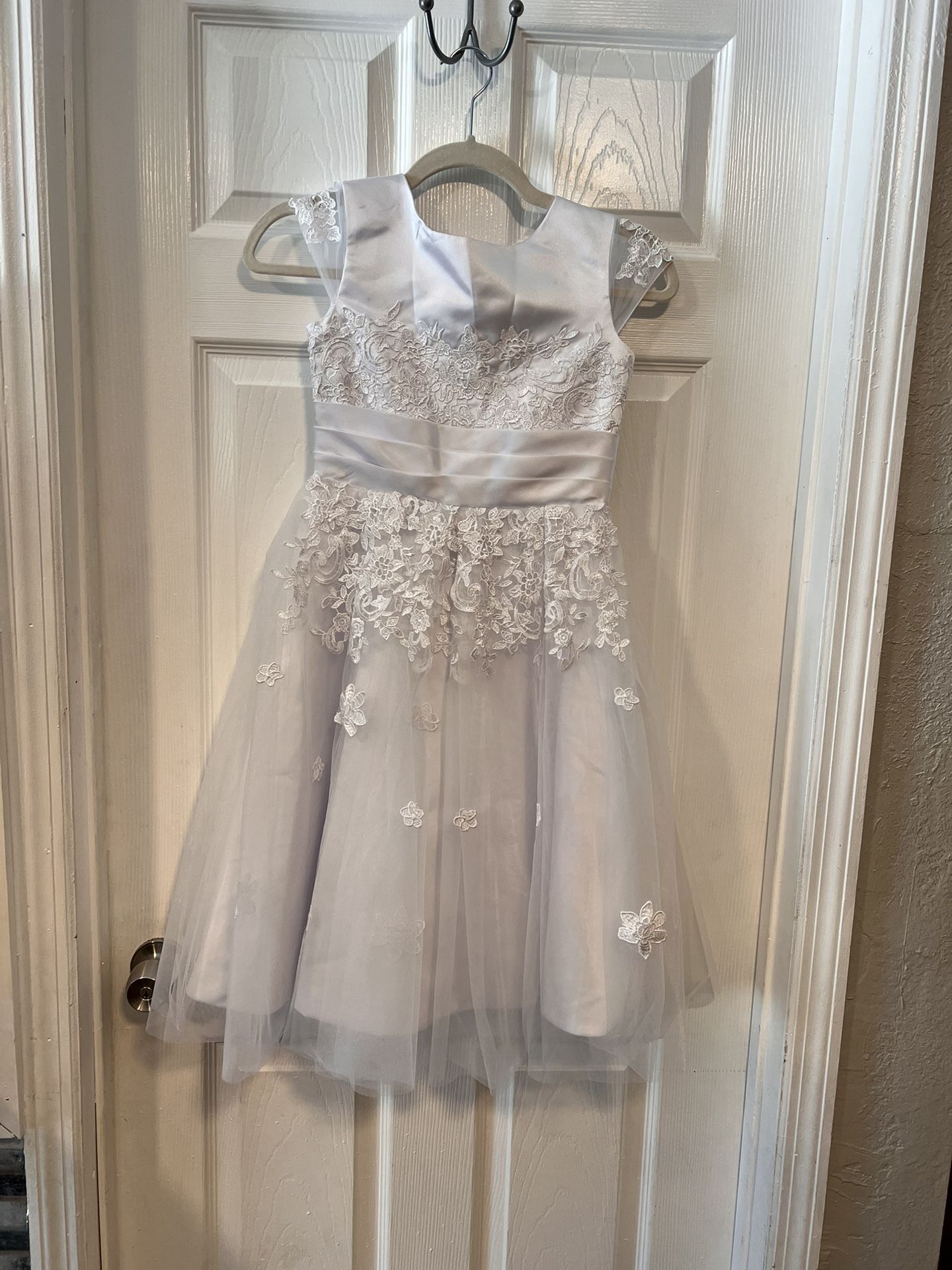 Size 8 Flower Girl Dress