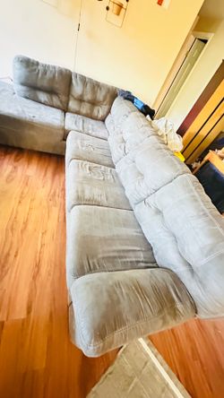 Free couch!