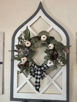 Wreath with wooden frame
