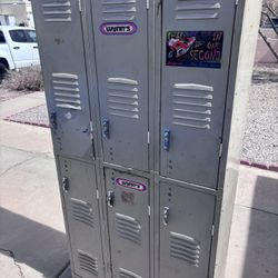 Locker cabinet 