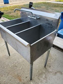 3-Compartment Stainless Steel Commercial Sink
